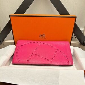 Hermès Evelyne Long Bifold Chèvre Wallet